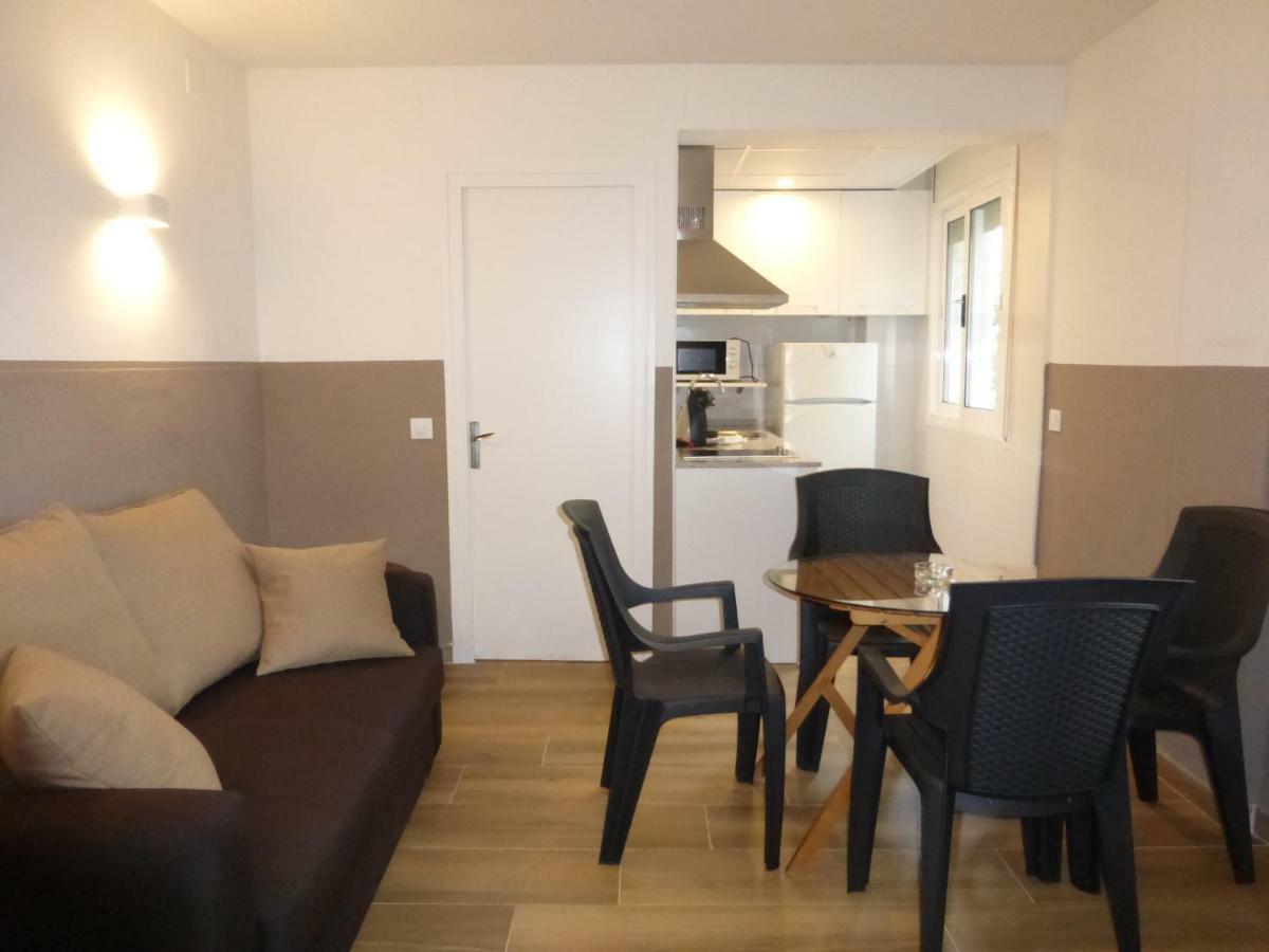 Rentalmar Delfos Playa